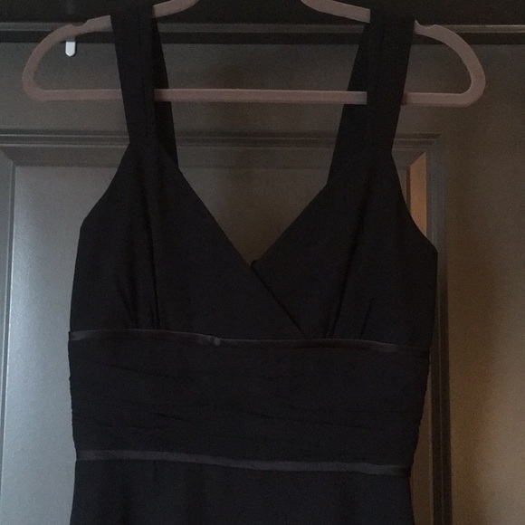 Black semi-formal dress. - Picture 2 of 3